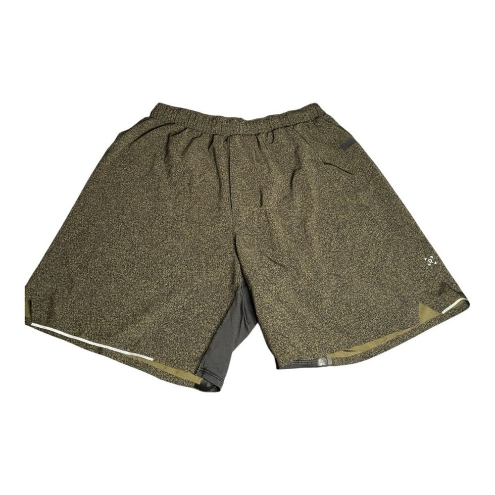 Lululemon Green Black Workout Shorts Drawstring Zip Pocket 4
